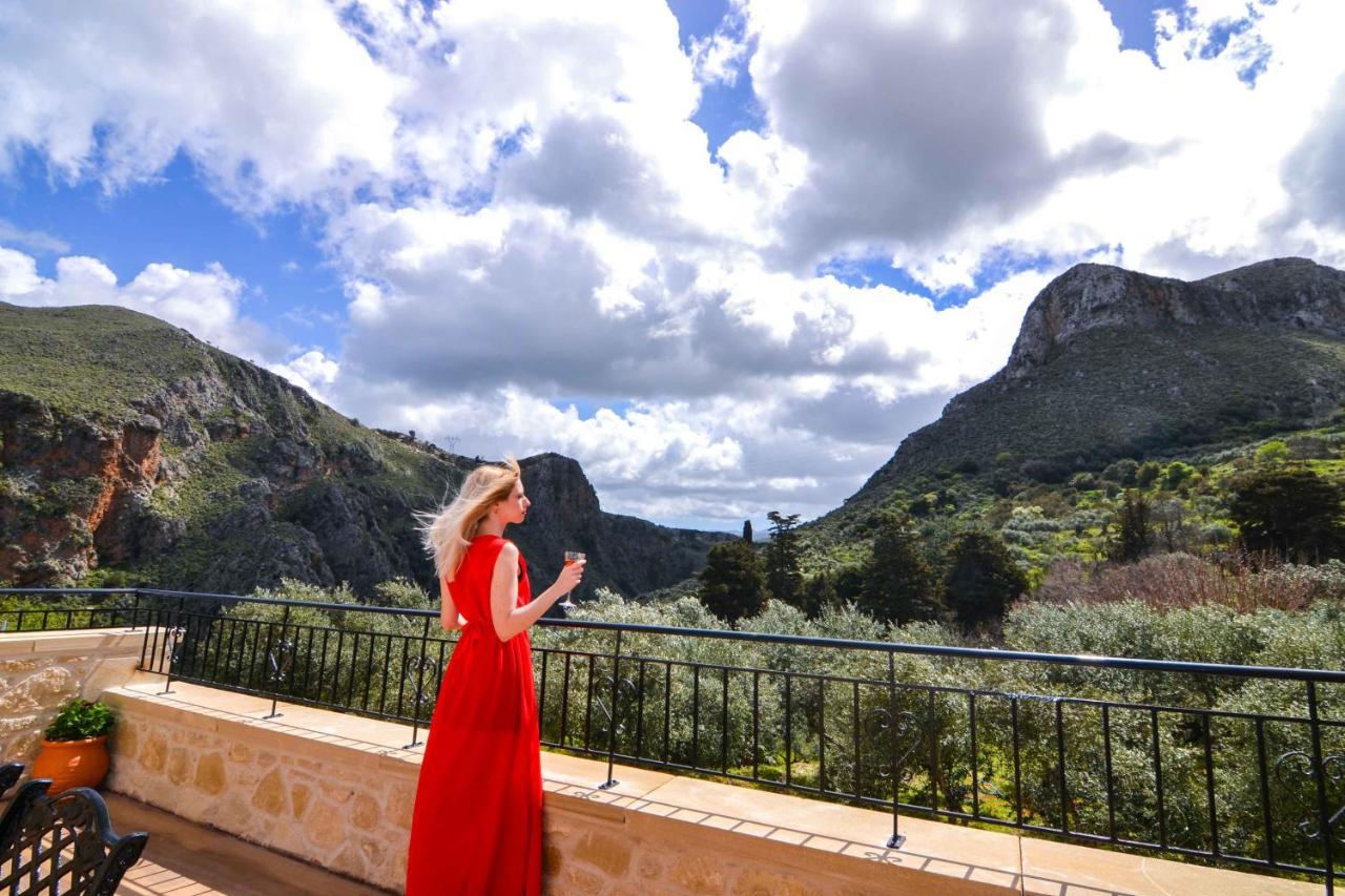 Villa Anastasia Luxe With Top Wifi, Bbq & Amazing Views Kissamos Bagian luar foto