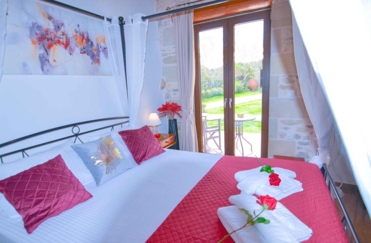 Villa Anastasia Luxe With Top Wifi, Bbq & Amazing Views Kissamos Bagian luar foto